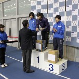 084女子500M　第1位　岡崎朋美選手　プレゼンター　（一財）帯広市文化スポーツ財団　金澤理事長