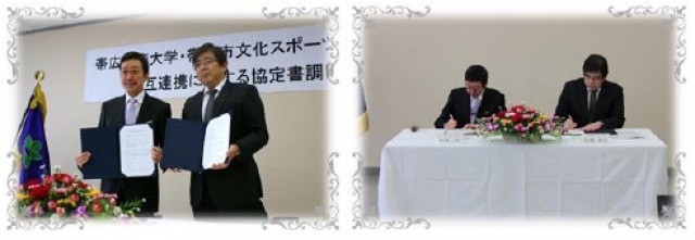 左：金澤理事長　右：長澤学長